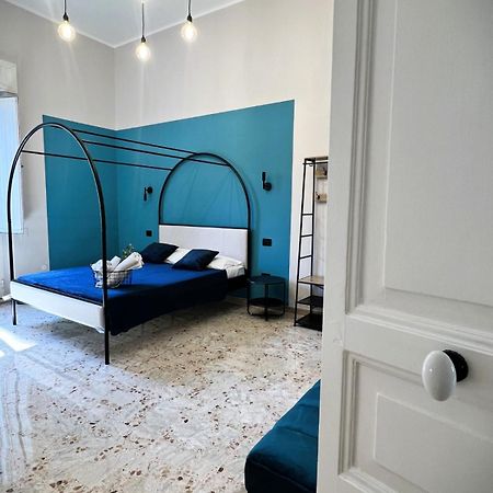 Lucky Corner - Elegant Stay Taranto Exterior photo