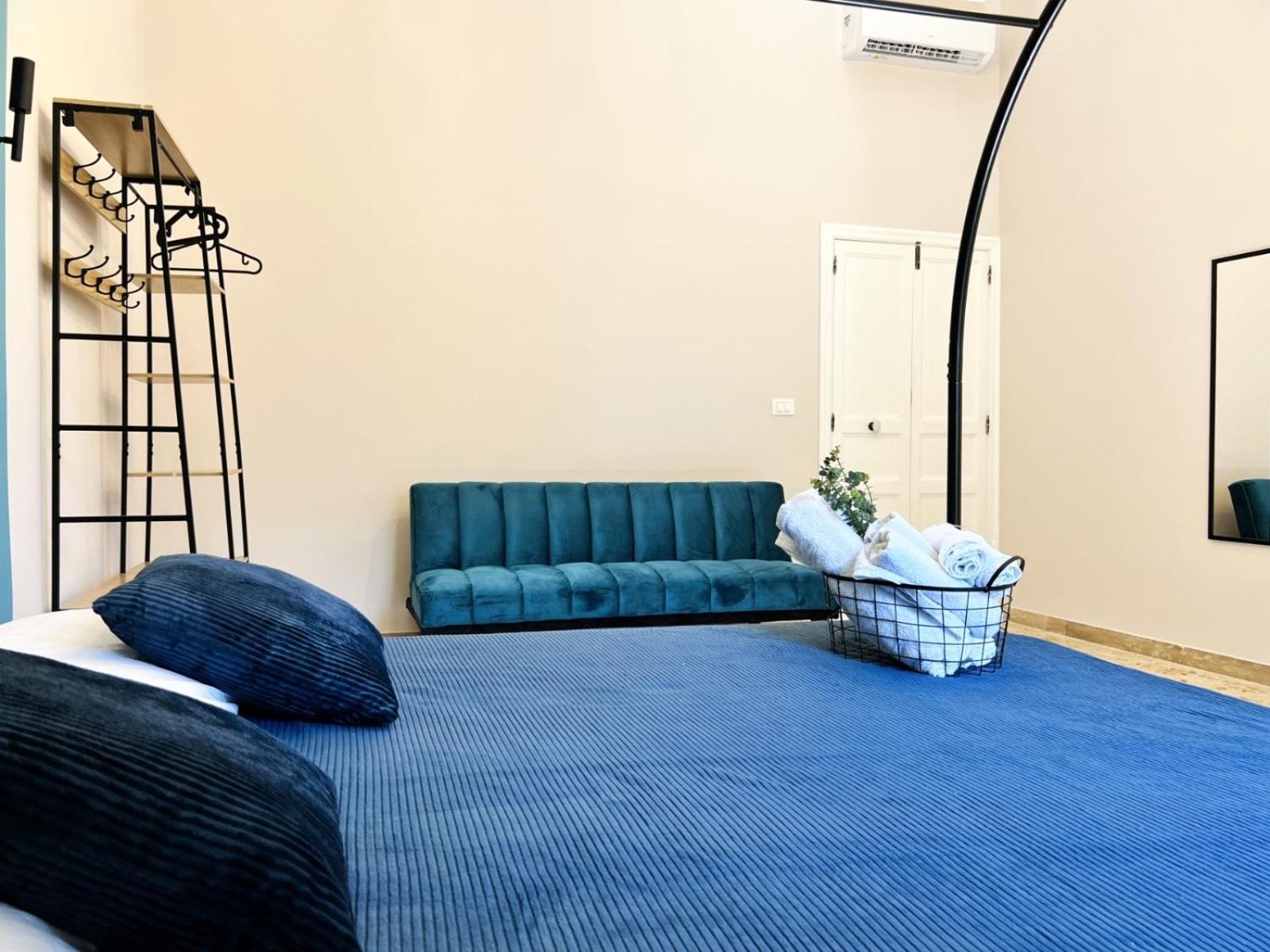 Lucky Corner - Elegant Stay Taranto Exterior photo