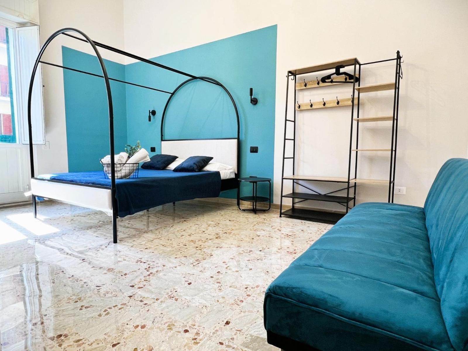 Lucky Corner - Elegant Stay Taranto Exterior photo