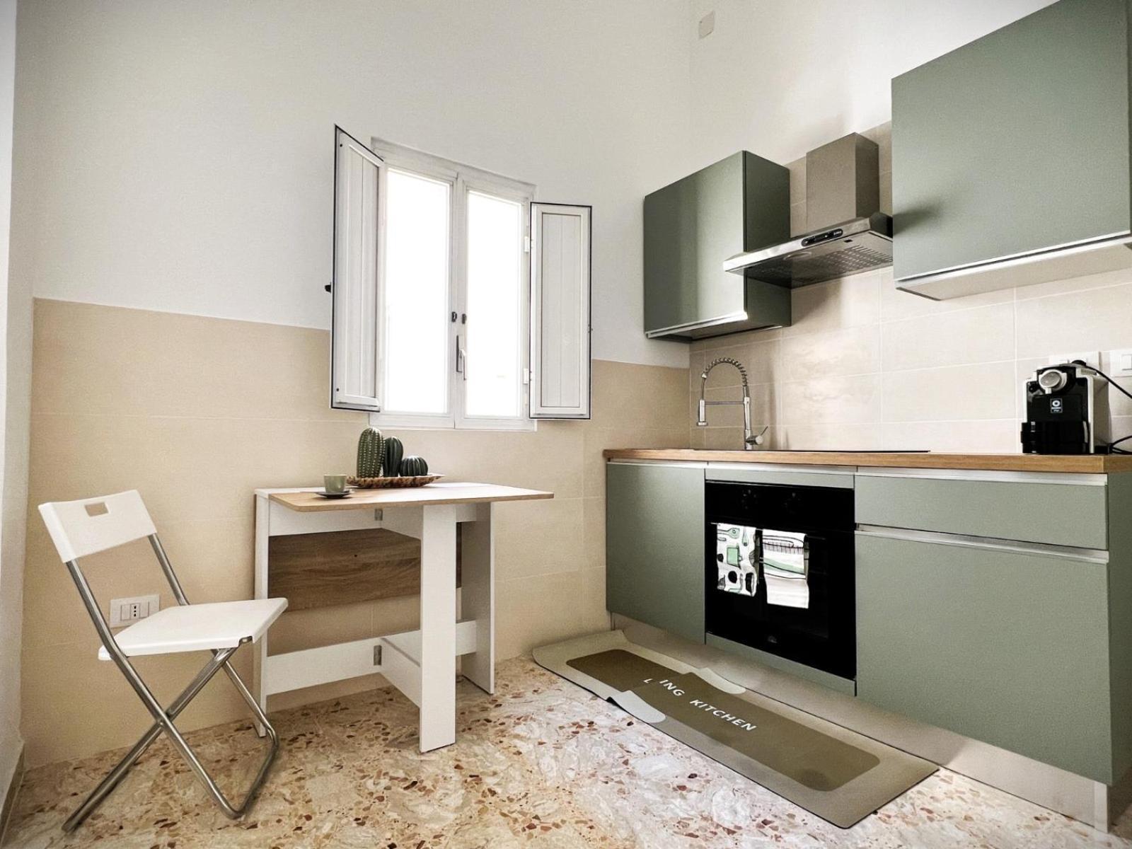 Lucky Corner - Elegant Stay Taranto Exterior photo